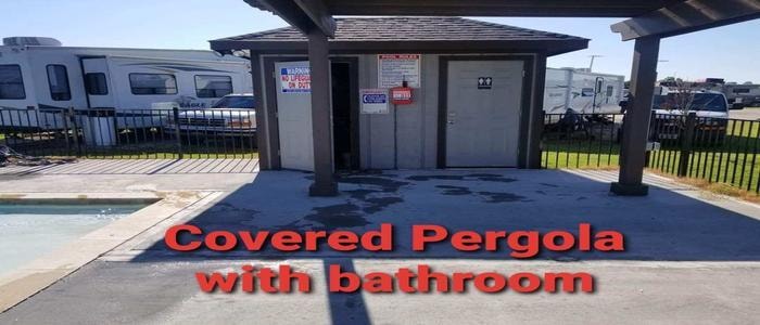 Covered pergola with bathroom